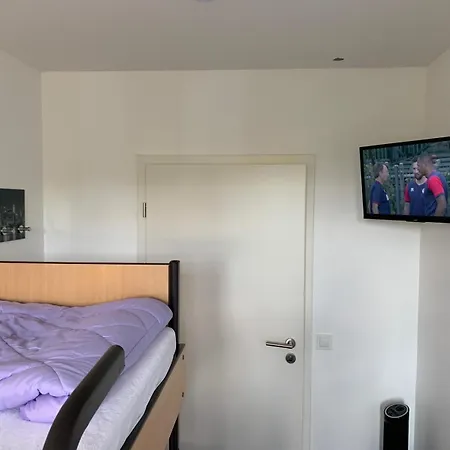 Cologne Hostel Ostello *